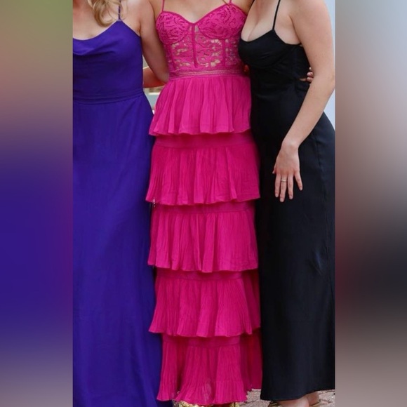 Pink formal dress! - Picture 2 of 2